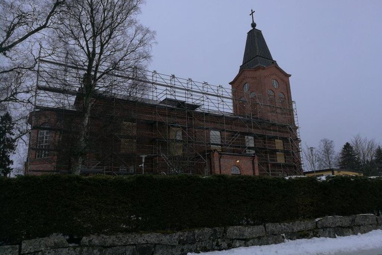 Avaa kuva isommaksi 02 Kattotelineitä huputtamista varten_M.
