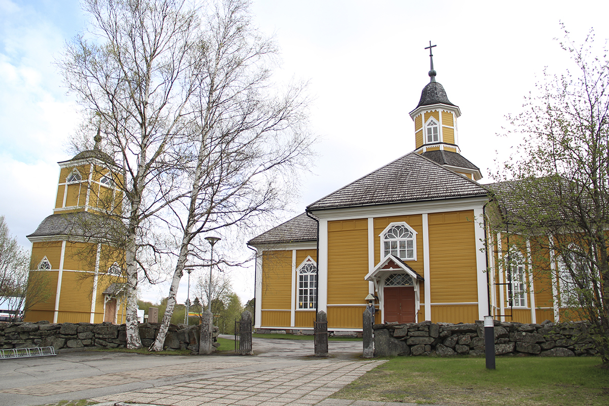 Avaa kuva isommaksi Himangan kirkko, kuva Eveliina Pylväs